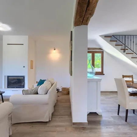 Vila Casa Carizia - Groznjan, Istria Makovci